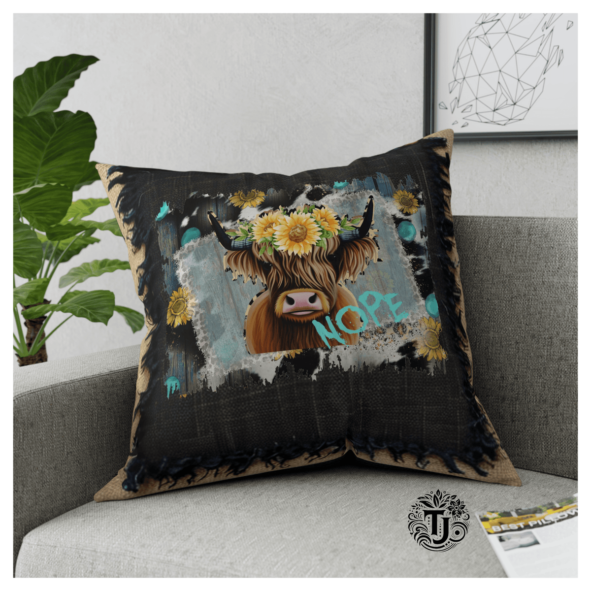 highland-cow-throw-pillow-decor